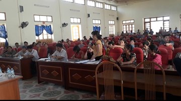 Hiệu trưởng ở Hải Phòng bị tố lạm thu đã viết đơn xin ra khỏi ngành