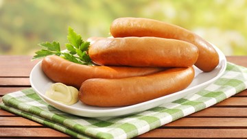 Có gì bên trong một chiếc xúc xích?