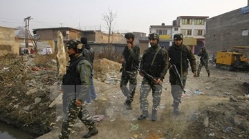 Đấu súng dữ dội tại ranh giới kiểm soát Ấn Độ - Pakistan