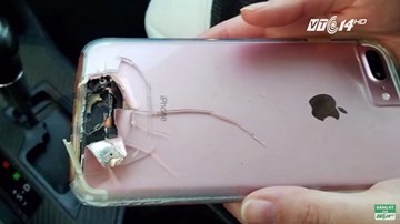 Vụ xả súng Las Vegas: Thoát chết may mắn nhờ iPhone đỡ đạn