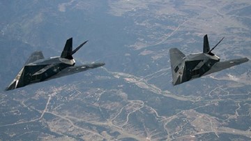 F-117A: Bóng ma của bầu trời