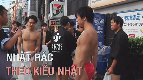 Giới trẻ Nhật hào hứng bán khỏa thân, đóng khố ra đường nhặt rác
