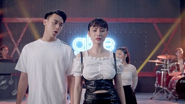 Phiên bản 'Trót yêu' sôi động của CLB Glee