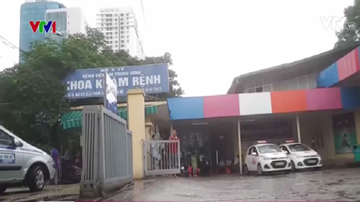 Ký hợp đồng với một hãng taxi, Bệnh viện Nhi Trung ương nói không độc quyền