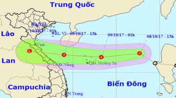 Áp thấp nhiệt đới vào Biển Đông, mưa lớn trên diện rộng