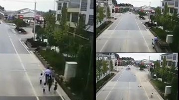Gia đình 6 người bị xe điên tông chết 5: Đứa trẻ ngơ ngác tìm bố mẹ