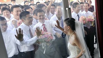 Việt Nam sẽ thiếu 2,3 – 4,3 triệu phụ nữ ở độ tuổi kết hôn