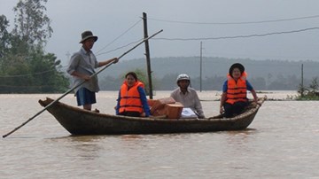 Nghệ An: 8 người chết do mưa lũ