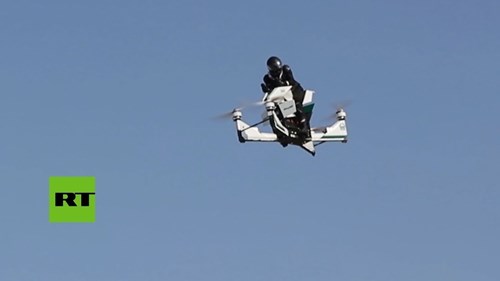 Cảnh sát Dubai sử dụng mô tô bay đi tuần