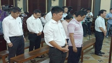 Xử sơ thẩm vụ VN Pharma: Có dấu hiệu bỏ lọt người, lọt tội