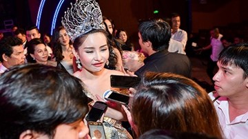 Cục NTBD nói gì vụ tân Hoa hậu Đại dương phẫu thuật vẫn đăng quang?