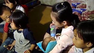 Hà Nội: Bà mẹ trẻ mới 29 tuổi đã sinh tới 8 đứa con