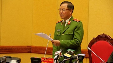 Không có chuyện bỏ sổ hộ khẩu mà chỉ bỏ phương thức quản lý