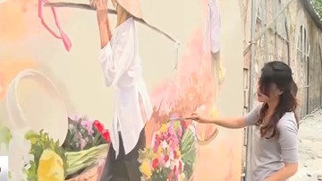 Tranh bích họa bừng sáng phố Phùng Hưng, Hà Nội