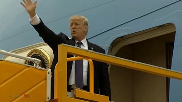 Tổng thống Trump liên tục nói 'Cảm ơn', vẫy tay tạm biệt Hà Nội