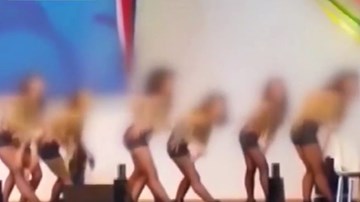 Bệnh viện Hàn Quốc ép nữ y tá nhảy khêu gợi trước mặt quan chức gây phẫn nộ