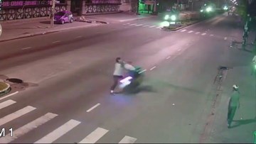 Xe máy phóng như 