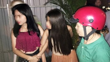 Giải cứu thiếu nữ 16 tuổi bị lừa bán vào tiệm mát-xa với giá 5 triệu đồng