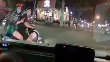 Bị đâm vì vượt ẩu, 