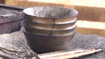 Nổ sạc pin dự phòng điện thoại, một ngôi nhà ở Nghệ An bốc cháy hoàn toàn