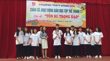 Bài hát chế 'Cô tuyệt vời nhất' của học sinh Hải Phòng gây sốt ngày 20/11