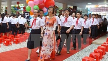 Sẽ miễn học phí bậc trung học cơ sở các trường công lập