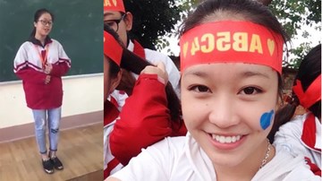 Cả lớp thuộc bài làu làu nhờ cô bạn hát 'Sóng' của Xuân Quỳnh quá hay!