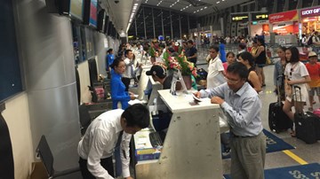 Có hay không việc thẻ đảng, GPLX không được dùng làm thủ tục hàng không?