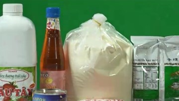 Trà sữa làm từ nguyên liệu trôi nổi