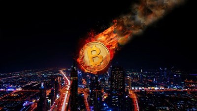 Bitcoin rớt giá thủng đáy 11.000 USD