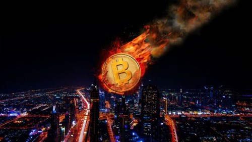 Bitcoin rớt giá thủng đáy 11.000 USD