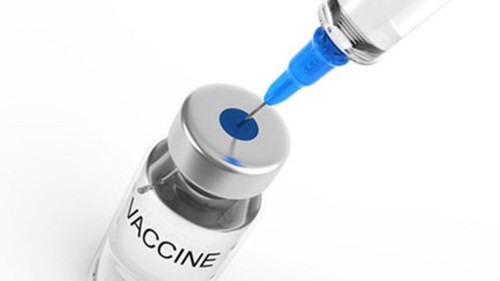 Tiêm vaccine: Lợi hay hại?