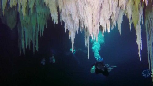 Phát hiện hang động dưới nước dài nhất thế giới