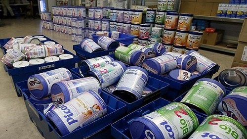 Thêm 99 lô sữa công thức nghi nhiễm khuẩn Salmonella bị thu hồi
