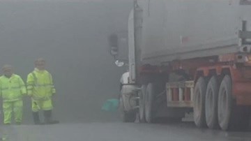 Lào Cai: Nhiệt độ xuống -2 độ C, mặt đường bị đóng băng