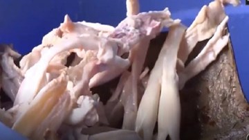 Hàng loạt thực phẩm không an toàn được phát hiện trước Tết