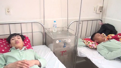 Hỗn chiến trên bàn nhậu, 1 lính xuất ngũ tử vong, 7 người bị thương