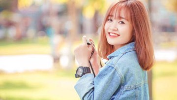 'Lịm tim' với 'Chạm khẽ tim U23 một chút thôi' của gái xinh Sóc Trăng