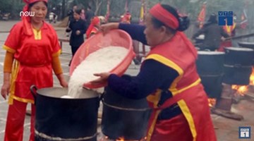 Bánh dày 3 tấn dâng giỗ tổ Hùng Vương