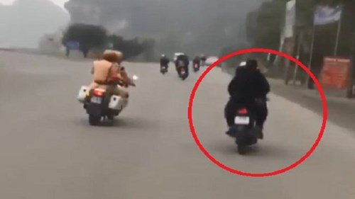 Đôi nam nữ đi xe lạng lách, thách thức cảnh sát bị phạt 7,3 triệu đồng