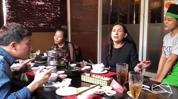 Trấn Thành 'đột nhập' quán ăn của Phi Nhung và cái kết đầy bất ngờ