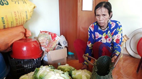 Mẹ ca sĩ Châu Việt Cường: Nó nổi tiếng mà chẳng có đồng nào cho mẹ