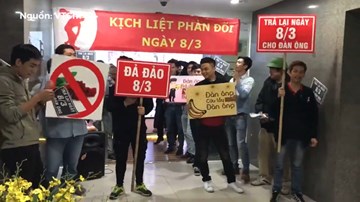 Clip hài hước thanh niên biểu tình 'phản đối' ngày Quốc tế Phụ Nữ 8-3