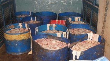 Lòng thối, từ chợ đến bàn ăn