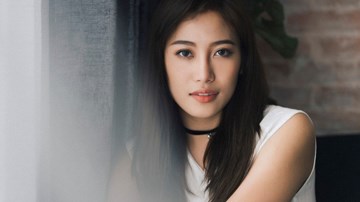 Phan Ngân Sing My Song: 'Có đại gia trả tôi 10.000 USD để đi ăn tối'