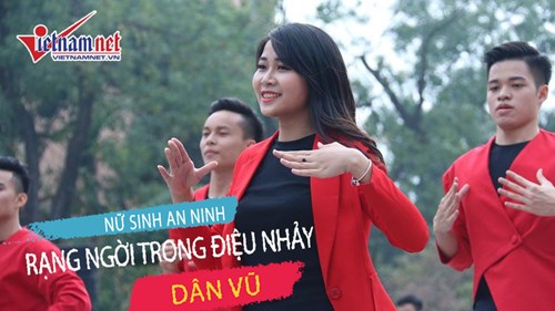 Nữ sinh An ninh rạng ngời trong điệu nhảy dân vũ