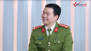 Cảnh sát hình sự tung chiêu để vợ hết giận