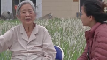 Gặp cụ bà U90 quyết ly hôn chồng 'cả đời không một lần rửa bát'
