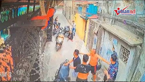 Côn đồ đất Cảng vác súng xông vào ngõ bắn người phụ nữ