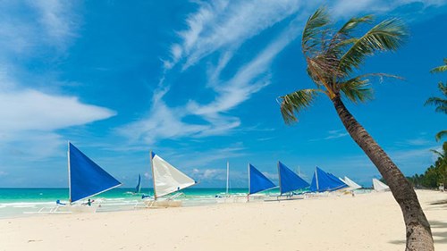 Tại sao đảo thiên đường Boracay bị đóng cửa, cấm khách du lịch?